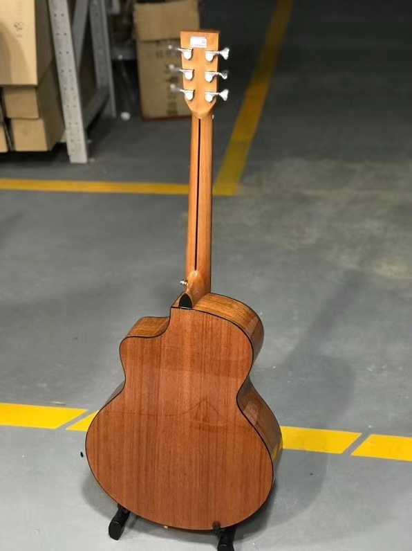 云杉面单民谣吉他