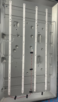 AHKK40D10-ZC21LED40F1120C灯条