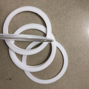 耐高温四氟垫片金属缠绕垫不锈钢石墨垫片pcv黑色胶圈垫阀门法兰