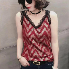 Xia Yangqi printed suspender vest with women's feeling collar and lace base