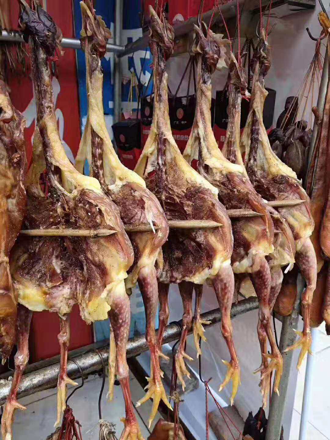 四川特产风干鸡整只农家腊鸡腊肠咸鸡土鸡腊肉整只干香美味包邮年