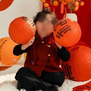 新年儿童摄影道具全家福拍照背景影楼用品仿真花生灯笼扇子