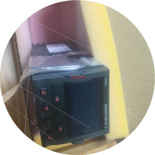 议价EUROTHERM  2208E/CC/VH/V5/RC/RF/XX/2YM/ENG  原装现货