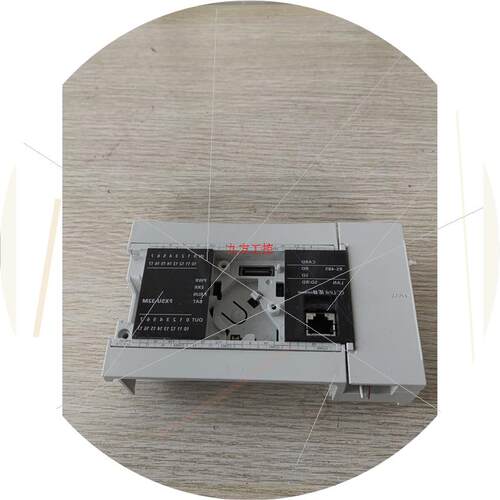 议价PLC控制器FX5U-32M主板控制板 成色如图 功能包