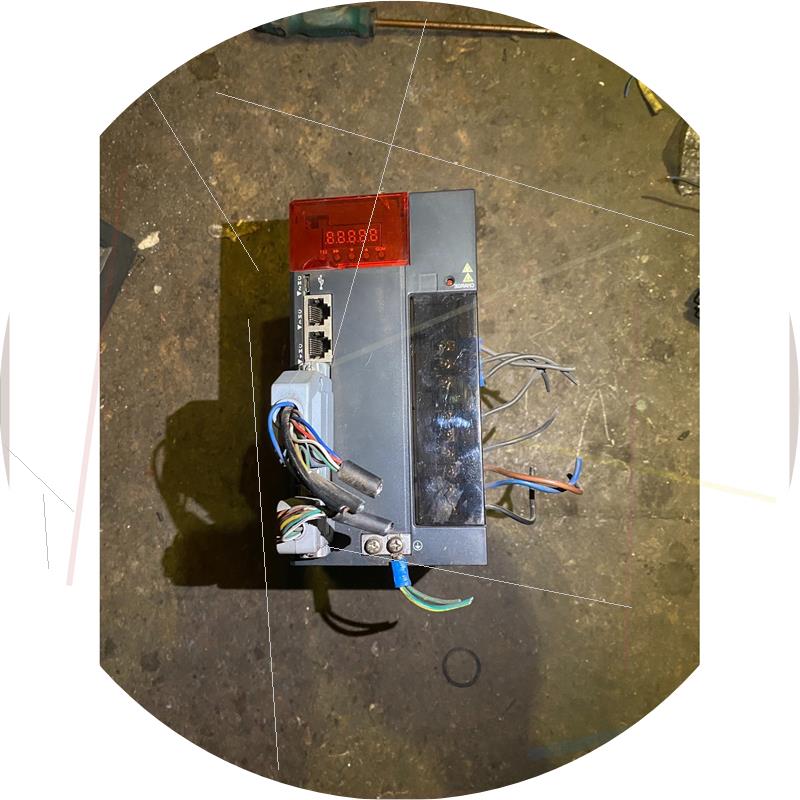 议价国产伺服驱动器HS068MT4.0GB-CD 功能正常