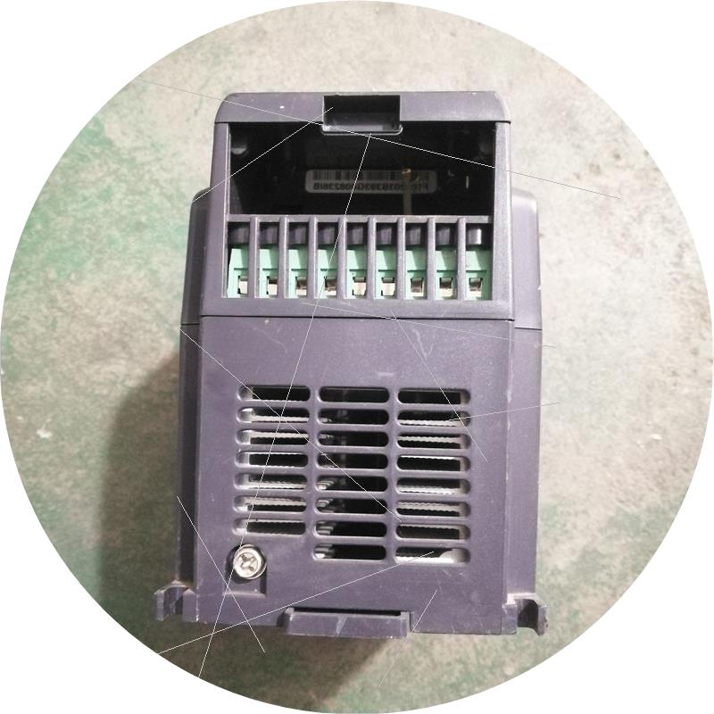 议价拆机变频器ATV13-4T2R2GH  2.2KW 380V原装实拍图 二手1