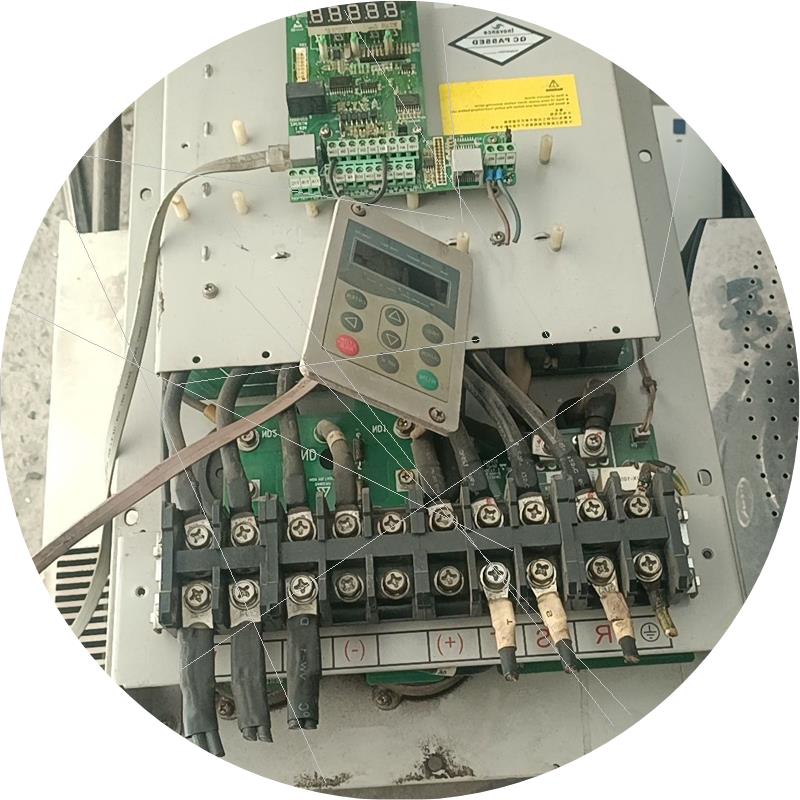 议价汇川 MD320T22G-KFJ变频器  22KW  少上盖