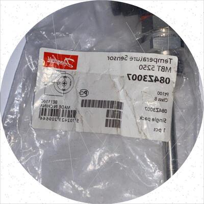 议价Danfoss 084Z3007 MBT5250  Pt100 温度感测器议价