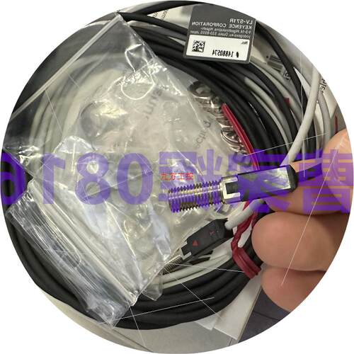 议价 LV-S71R原装LV-S71全新IL-S025LV-S72 激光传感器 LV-