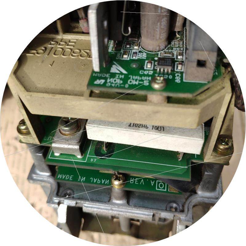 议价《议价》安川伺服电机  SGMG-13A2AB   1300W安川驱