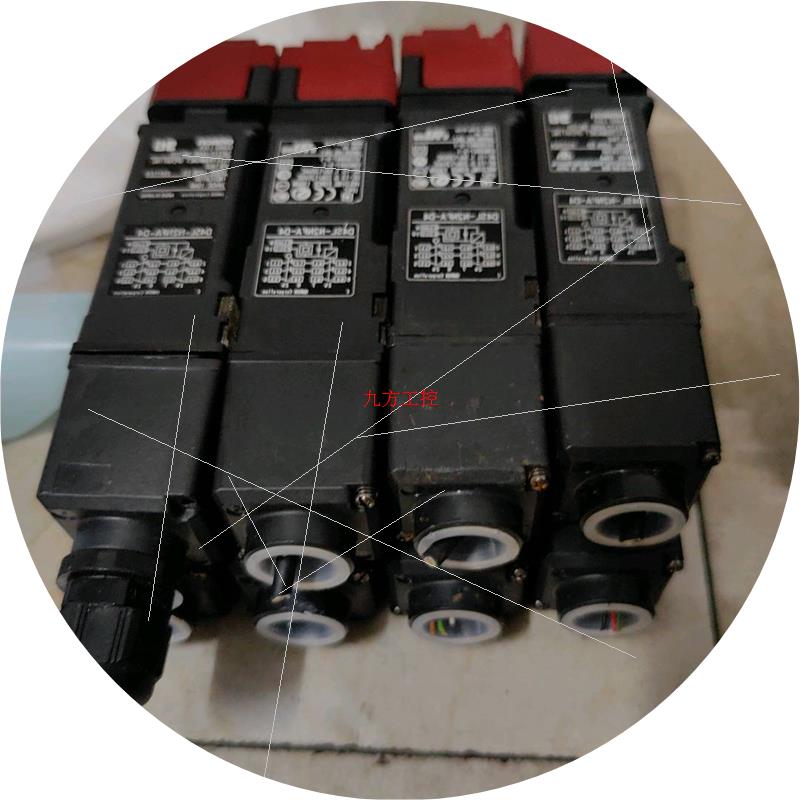 议价促销  D4SL-N2NFA-D4  127*也可维修