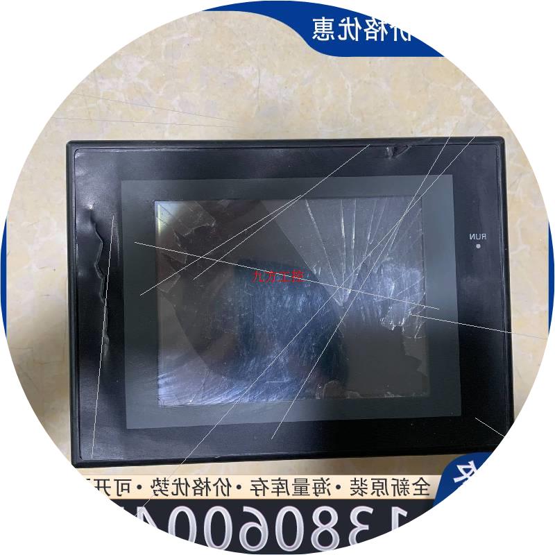 议价NS5-MQ10B-ECV2欧姆龙触摸屏连接里面有通