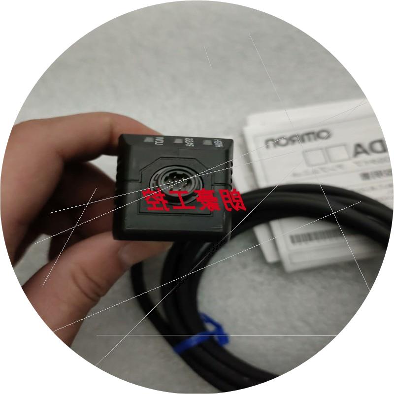 议价欧姆龙ZX2-LDA11 传感器ZX-EDA11 ZX-EDA41 ZX2-LDA41 实拍现