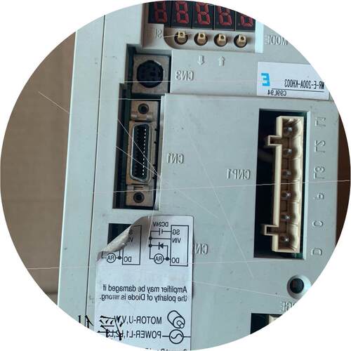 议价二手伺服驱动器MR-E-200A-KH003 现货测试包