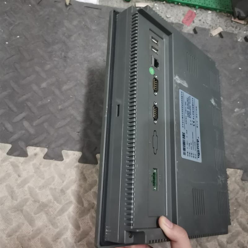 议价《议价》昆仑通态触摸屏幕TPC1063E 原装拆机  实物图  八成