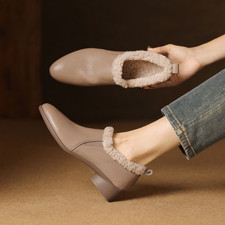 羊毛保暖深口单鞋女真皮加绒加厚小皮鞋软皮软底尖头粗跟毛毛鞋子