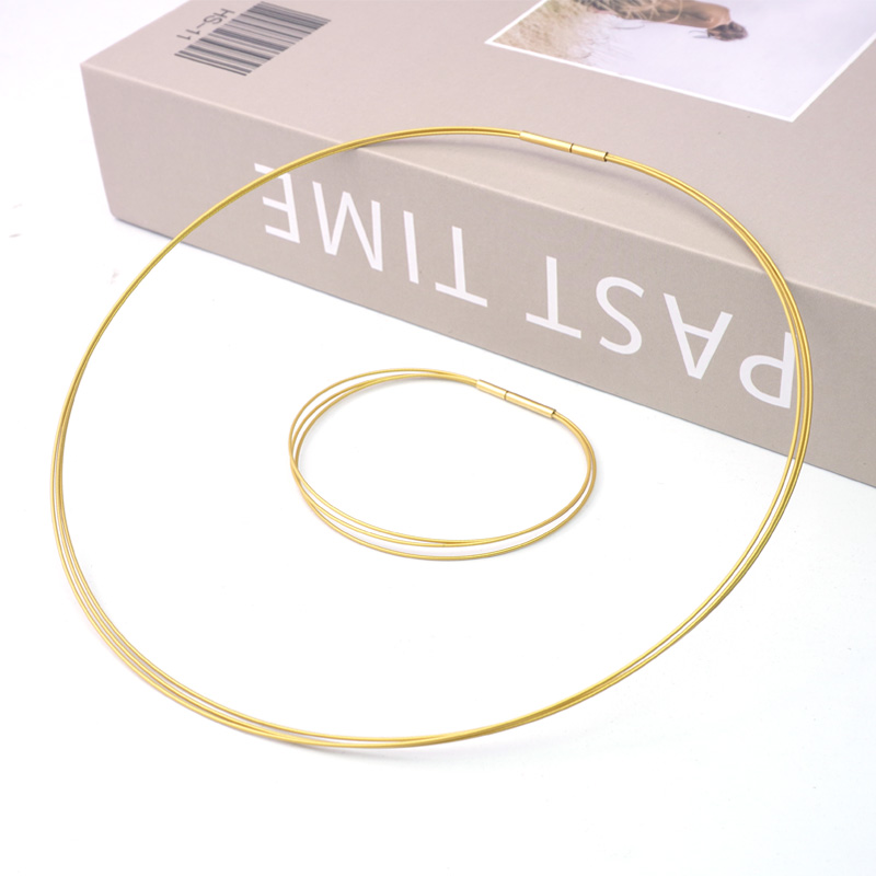 可穿珠金色钢丝串珠手绳