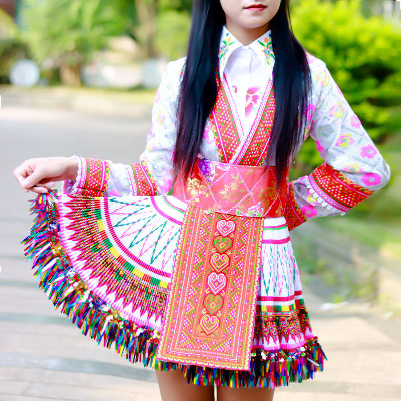 2021新款苗族服装女装少数民族风云南文山贵州衣服刺绣精品套装