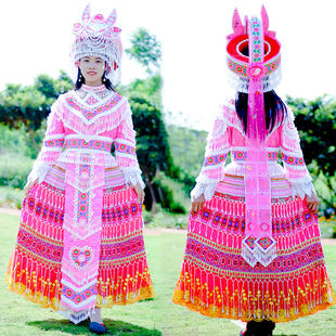 云南文山苗族服装女少数民族刺绣苗衣服蒙自马关花山跳舞长款套装