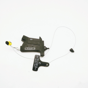 现代索八全新胜达IX45K5油箱盖电机油箱盖锁扣开关加油口盖开启器