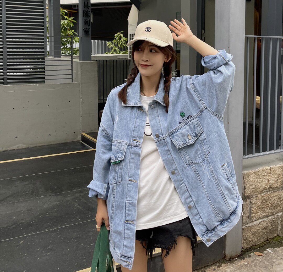 2024春季新款盐系小刺绣牛仔外套女韩版宽松纯色简单大方原宿风潮