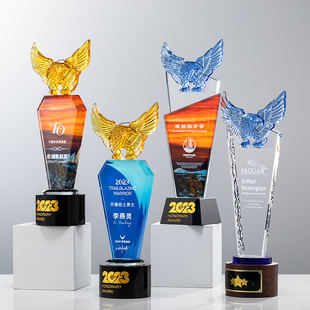 新款雄鹰水晶奖杯创意定制比赛冠军企业优秀员工年会颁奖纪念荣誉