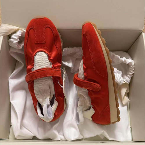 玛丽珍鞋女2025年春季新款复古单鞋芭蕾风德训薄底休闲运动鞋红色