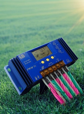 太阳能光伏控制器LB01 40A  12 24 48V三电压系统自动识