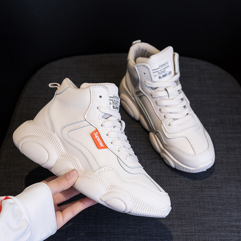 ins爆款高幫小熊女鞋2021春秋季新款小白運動老爹鞋百搭潮休閑在類目 女鞋, 低幫鞋, 時尚休閑鞋中 - 來自Buy2taobao.com提供專業的淘寶代購服務