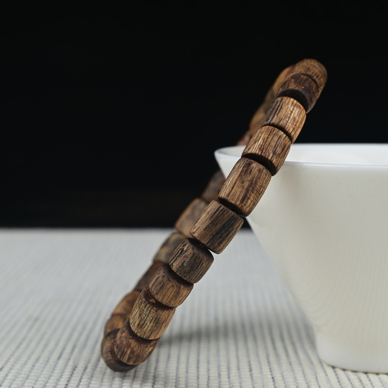 精品 天然老料文莱软丝奇楠种沉香手串随行桶珠8-9mm5.6克 棋韵足