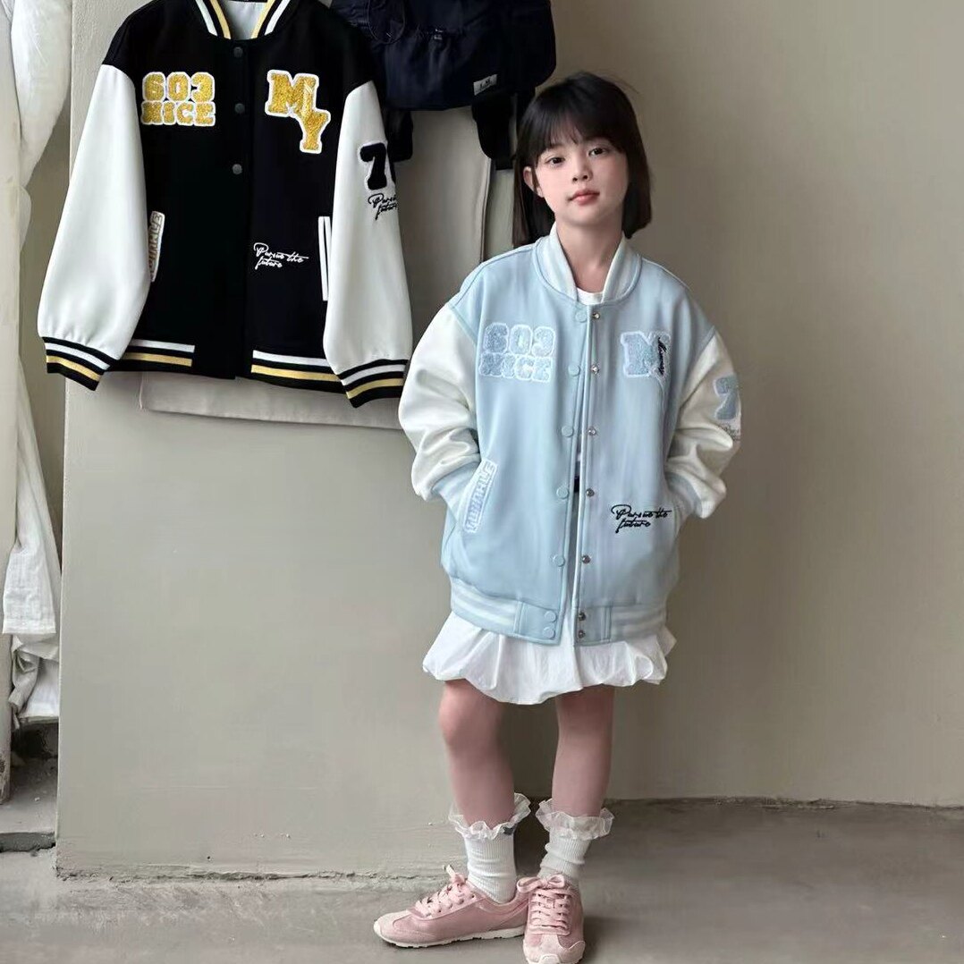 波拉韩国童装2026春夏男童休闲字母外套洋气潮酷拼色女童棒球服图片