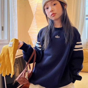 波拉韩国童装2025冬男童休闲洋气绒衫女童宽松潮牌字母袖横杠卫衣