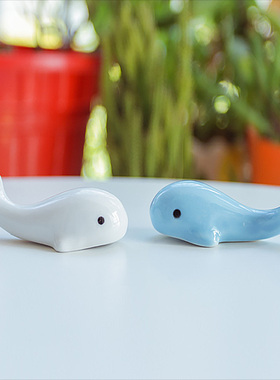 田园蓝色陶瓷手绘筷子架筷架条纹鲸鱼饰品摆件创意家居工艺日用