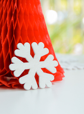 卡通圣诞木制白色雪花片 节日用品 圣诞装饰品 拍摄道具 小清新