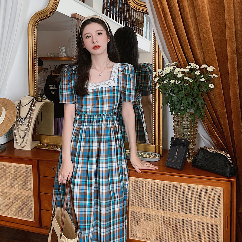 VASSE露背收腰泡泡袖长裙