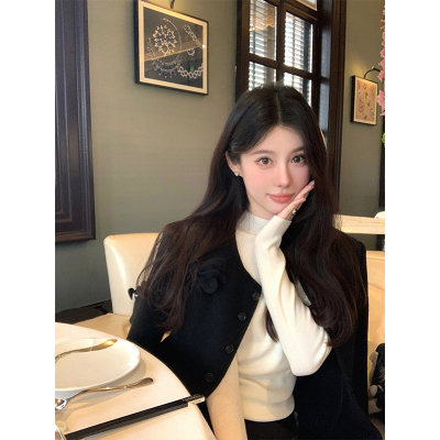 羊毛双面小香风胸花收腰大衣