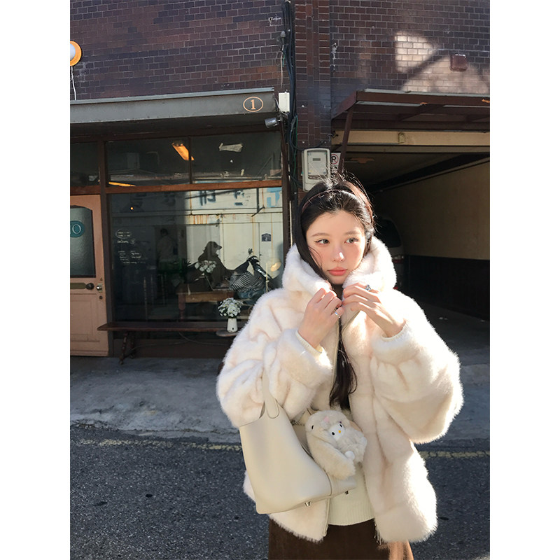 VASSE美蟹 温柔加厚连帽拉链环保皮草女冬防风保暖小白熊外套,女装/女士精品,皮草,淘宝优惠券,粉丝福利购,淘宝优惠卷