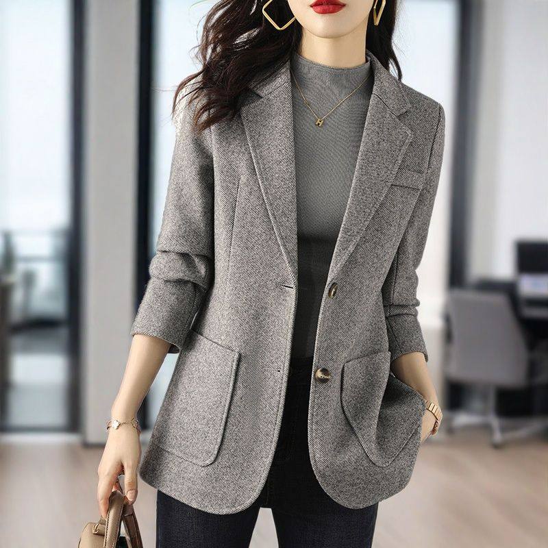 加厚西装外套女毛呢职业装上衣春秋修身新款高级感气质休闲小西服