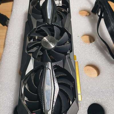 可维修-索泰GTX1070Ti-8GD5至尊Plus显卡，烤机10分议价