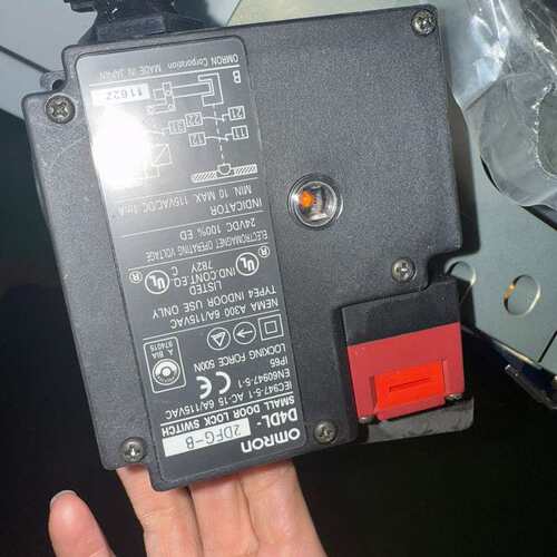 可维修-欧姆龙OMRON安全门开关 D4DL-1DFG-B议价