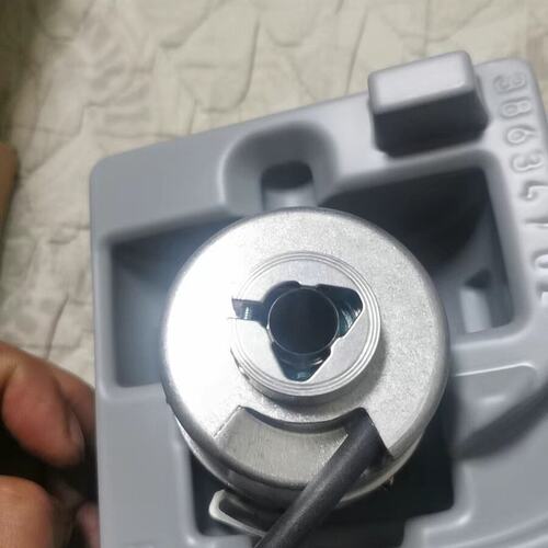 可维修-汉ERN480编码器，原厂正品。5V供电，精度高，工业设议价