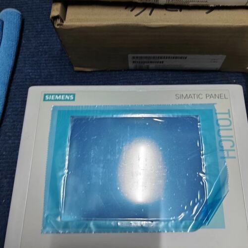 可维修-2台全新原装西门子6AV6642‑0AA11‑0AX1触摸屏议价