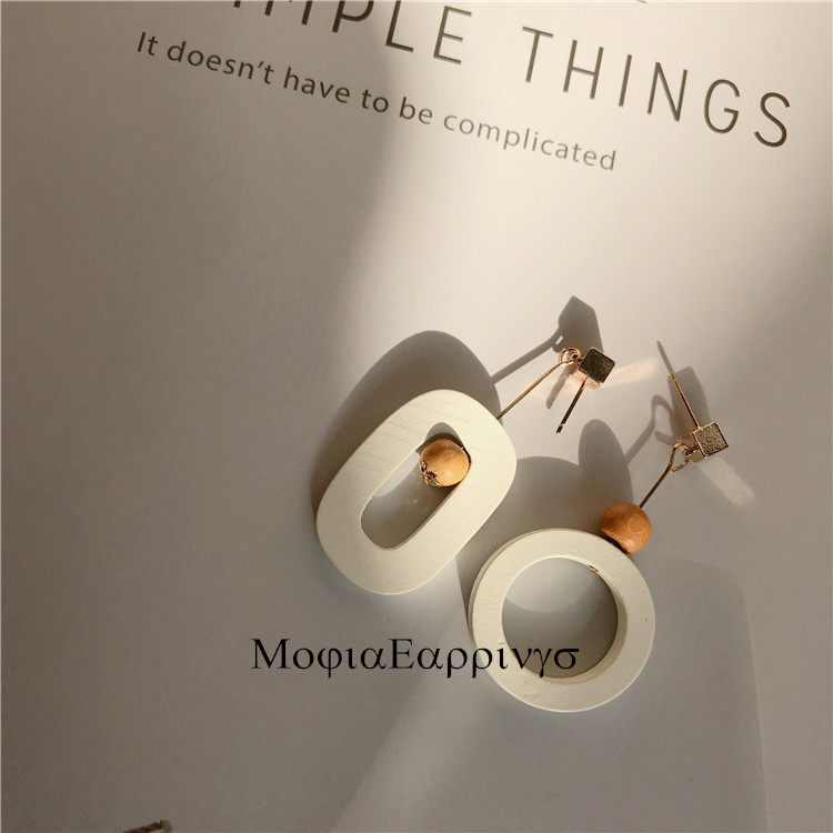mojia/一眼爱上的ins不对称耳钉