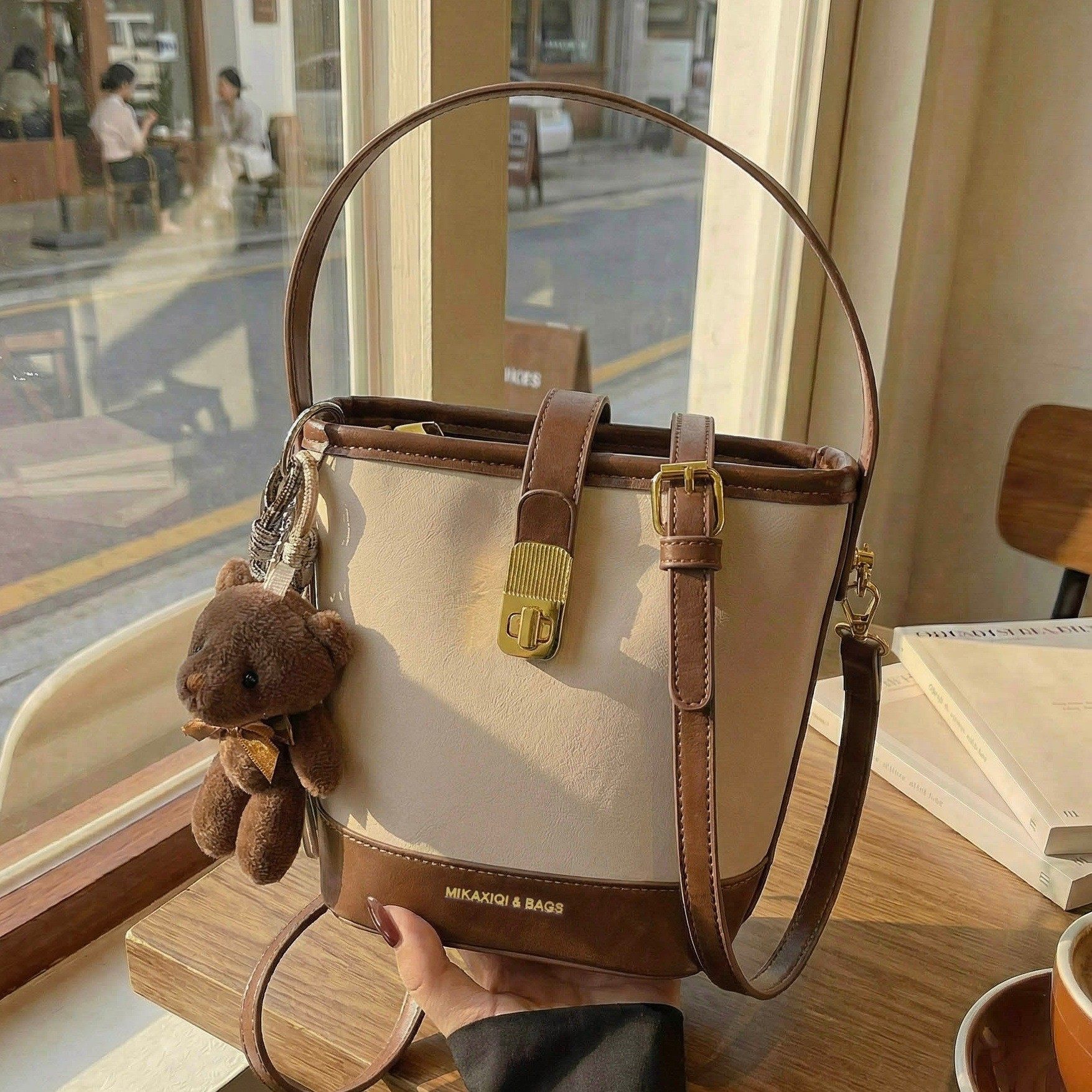 高级感小众撞色水桶包女手提小拎包2026春季新款时尚通勤斜挎包,箱包皮具/热销女包/男包,胸包,淘宝优惠券,粉丝福利购,淘宝优惠卷