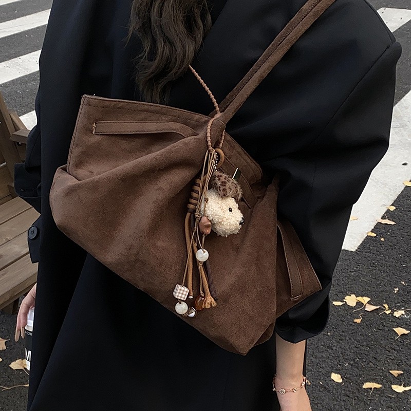 2025秋冬新款女大容量托特