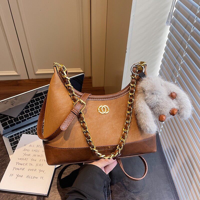 时尚链条小方包女2025新款单肩斜挎包撞色气质小众设计日韩风