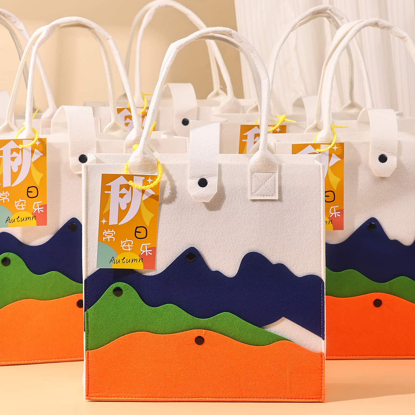 员工伴手礼实用顺问冬安暖冬礼物公司周年活动礼品定制logo送客户