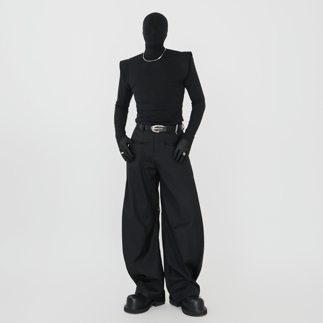 半高领正肩修身长袖T恤