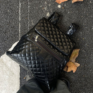 中古小香风菱格双肩包女2025新款软皮通勤翻盖书包爆裂油蜡皮背包