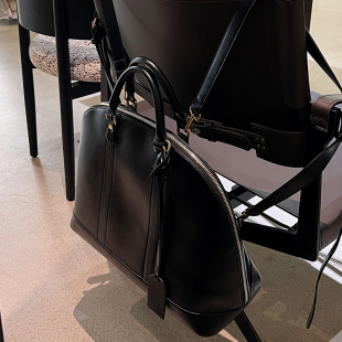 软皮通勤双肩贝壳包2026新款 肩斜手提包复古中性书包多用旅行背包